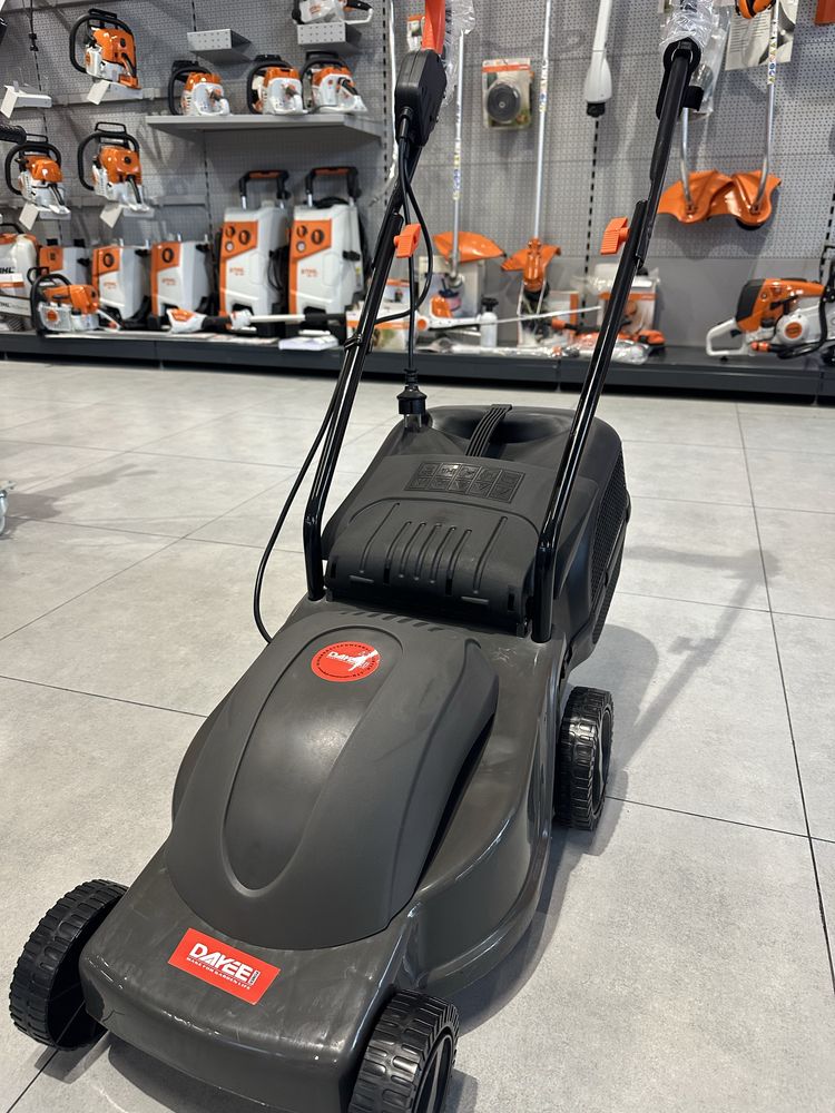 газонокосилка DAYE DY13 900w gazonakasilka