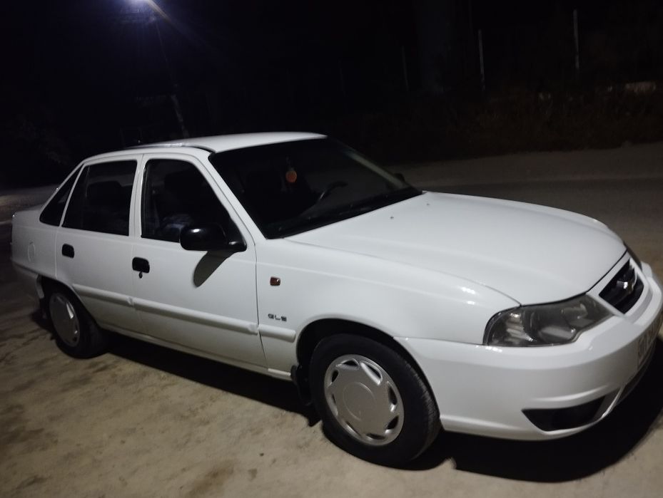Nexia 2  Sons lux