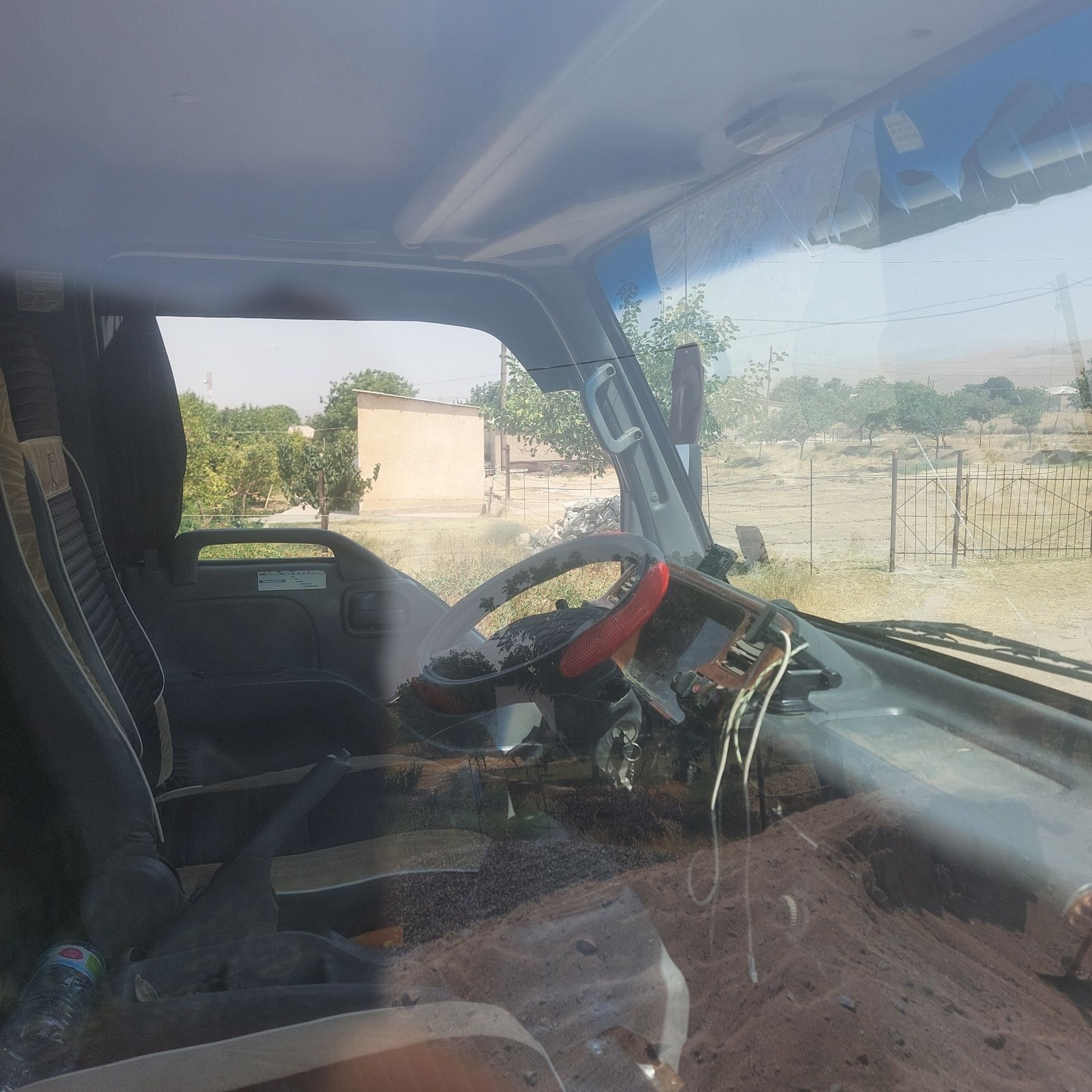 Sirochne sotiladi pul.zarur naxtga Isuzu sotiladi xolati yaxshi ishlab