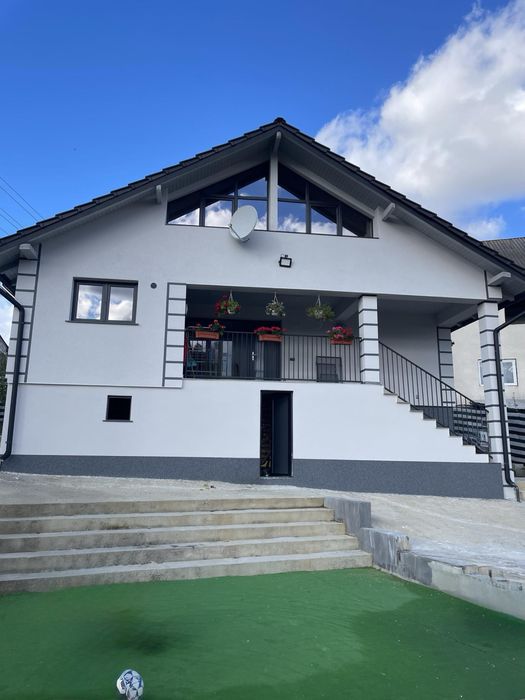 Vand casa in comuna Ghelari sat Manastire (12km de hunedoara)