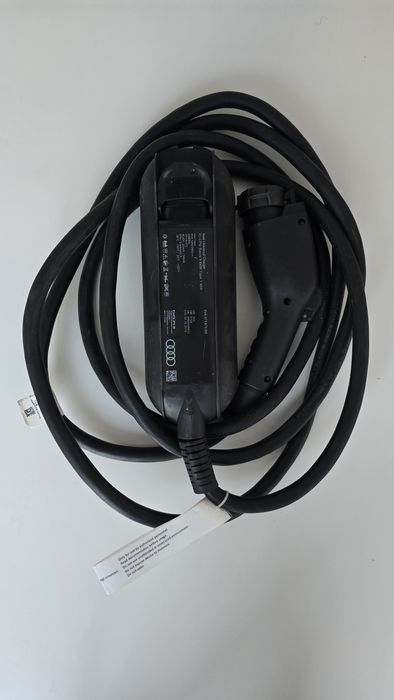 ОРИГИНАЛНА Мобилна Станция AUDI/PORSCHE 9.6kW/40A Type 1.