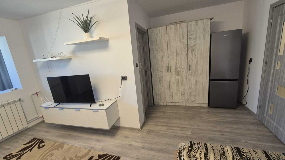 Garsoniera Regim HOTELIER - Plaza Mall - Lujerului - POLITEHNICA