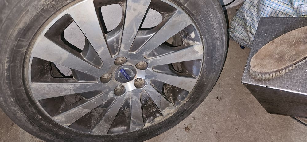 4 bucati jante aliaj 17"  Volvo