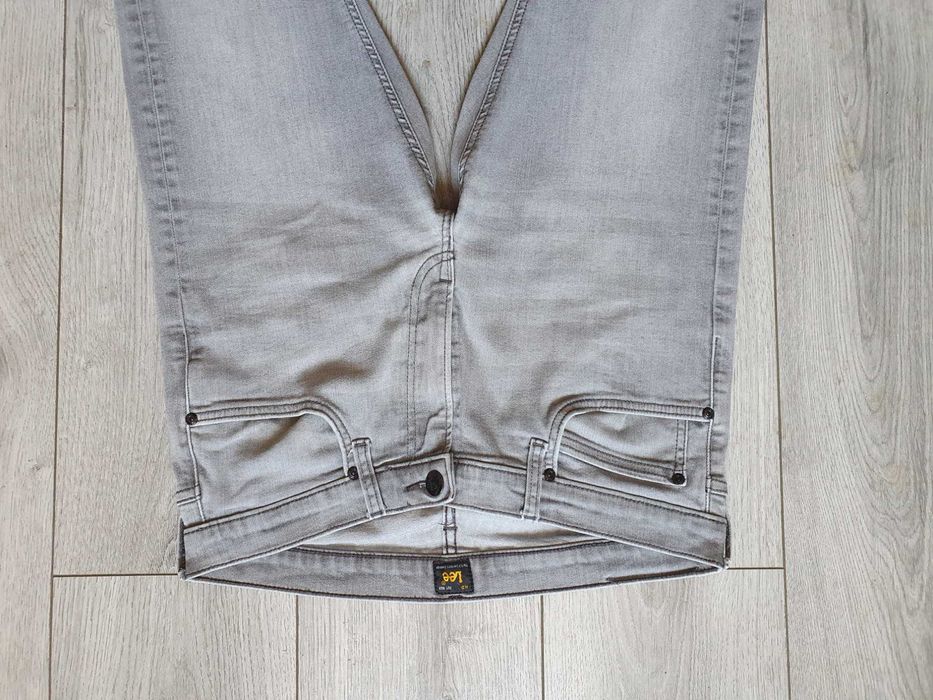 Blugi LEE "Luke" - Marime W33 L32 (Talie 86 cm)