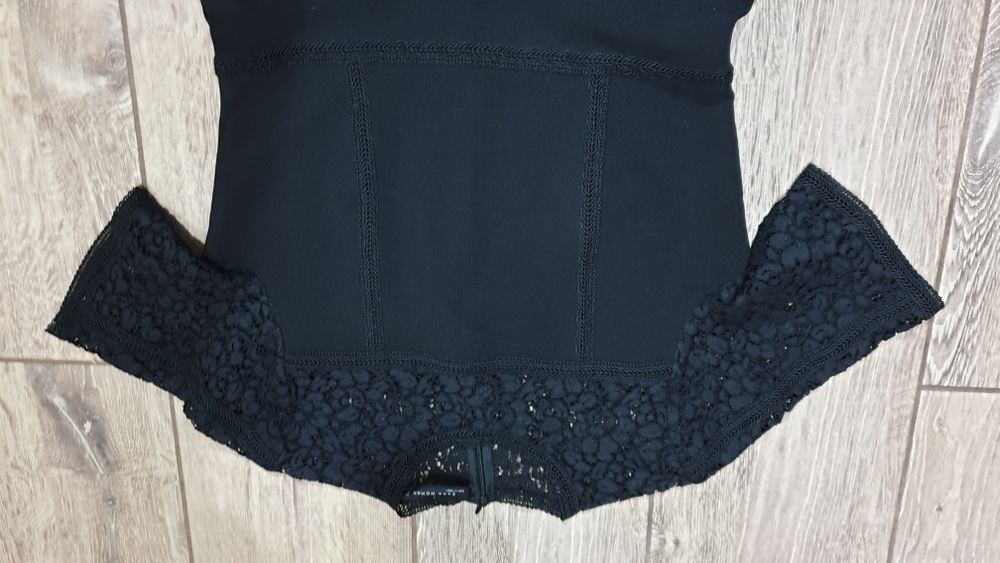 Rochie Zara neagra, marime S,30 lei