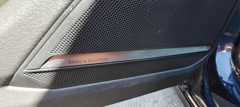 Audi A6 55 TFSI e quattro sport S-Line Matrix, Bang & Olufsen, 367 CP