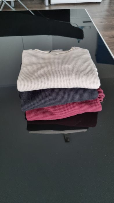 Bershka / 3 Pullovers [SIZE S]