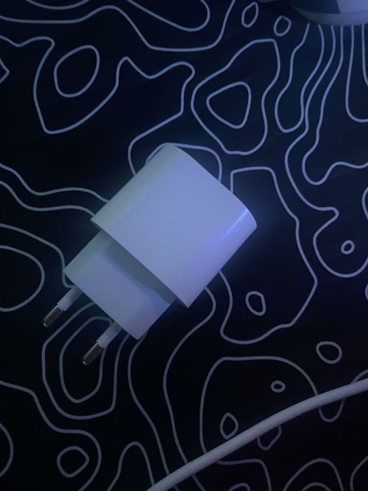 продам адаптер зарядка