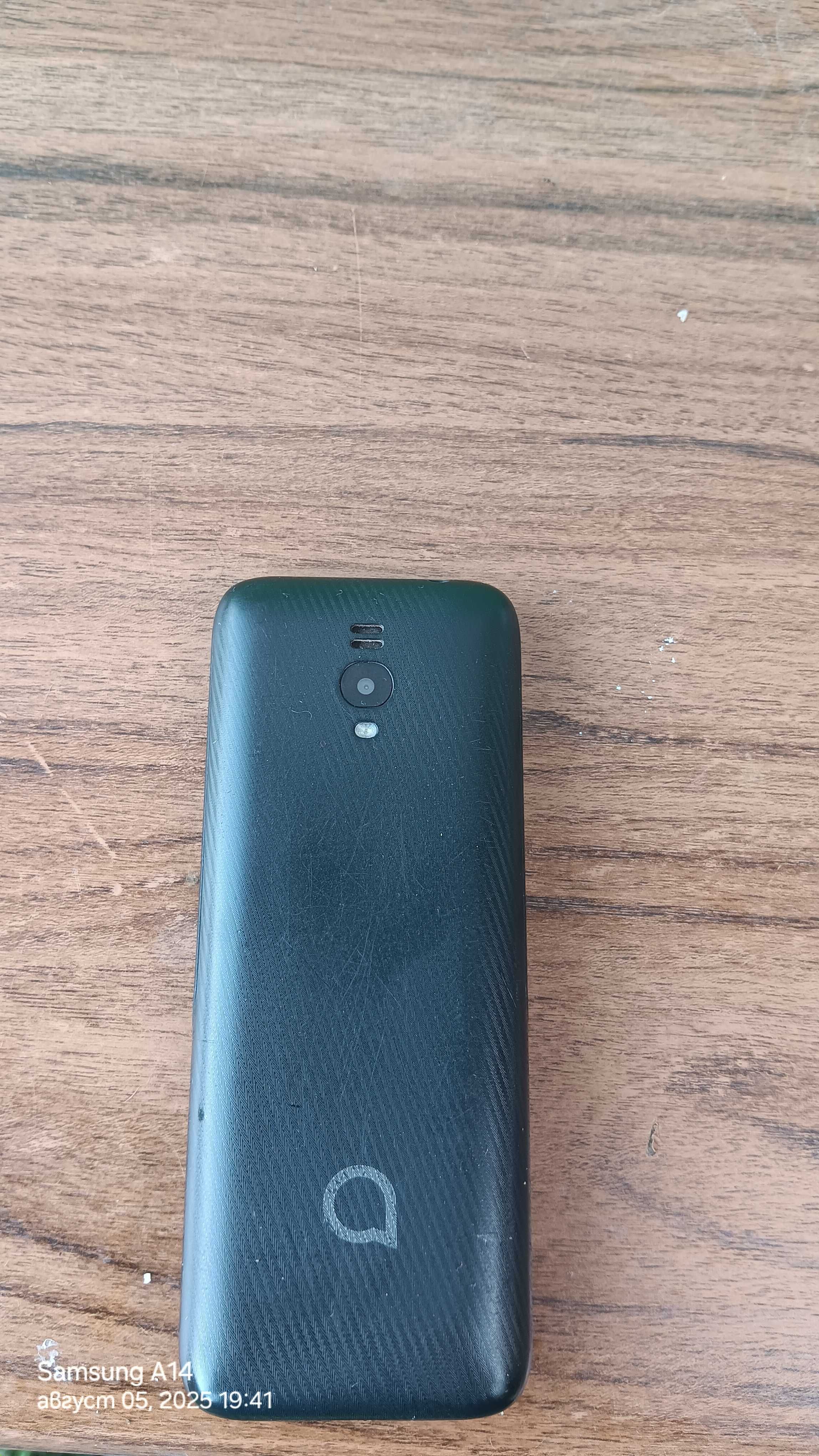 Работещ запазен телефон Alcatel -4G