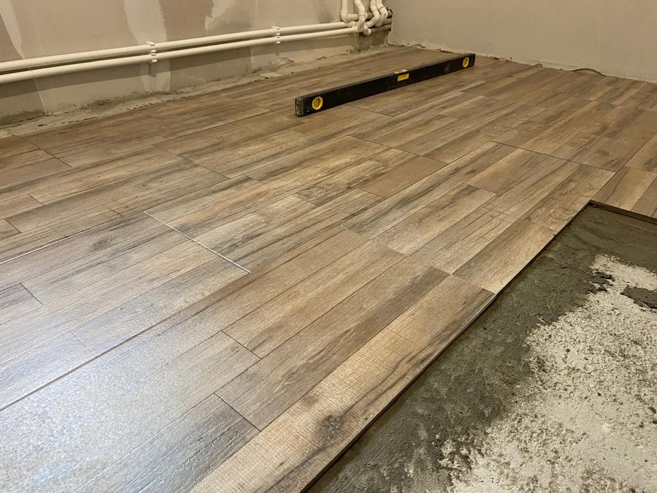 Construcții interioare-exterioare