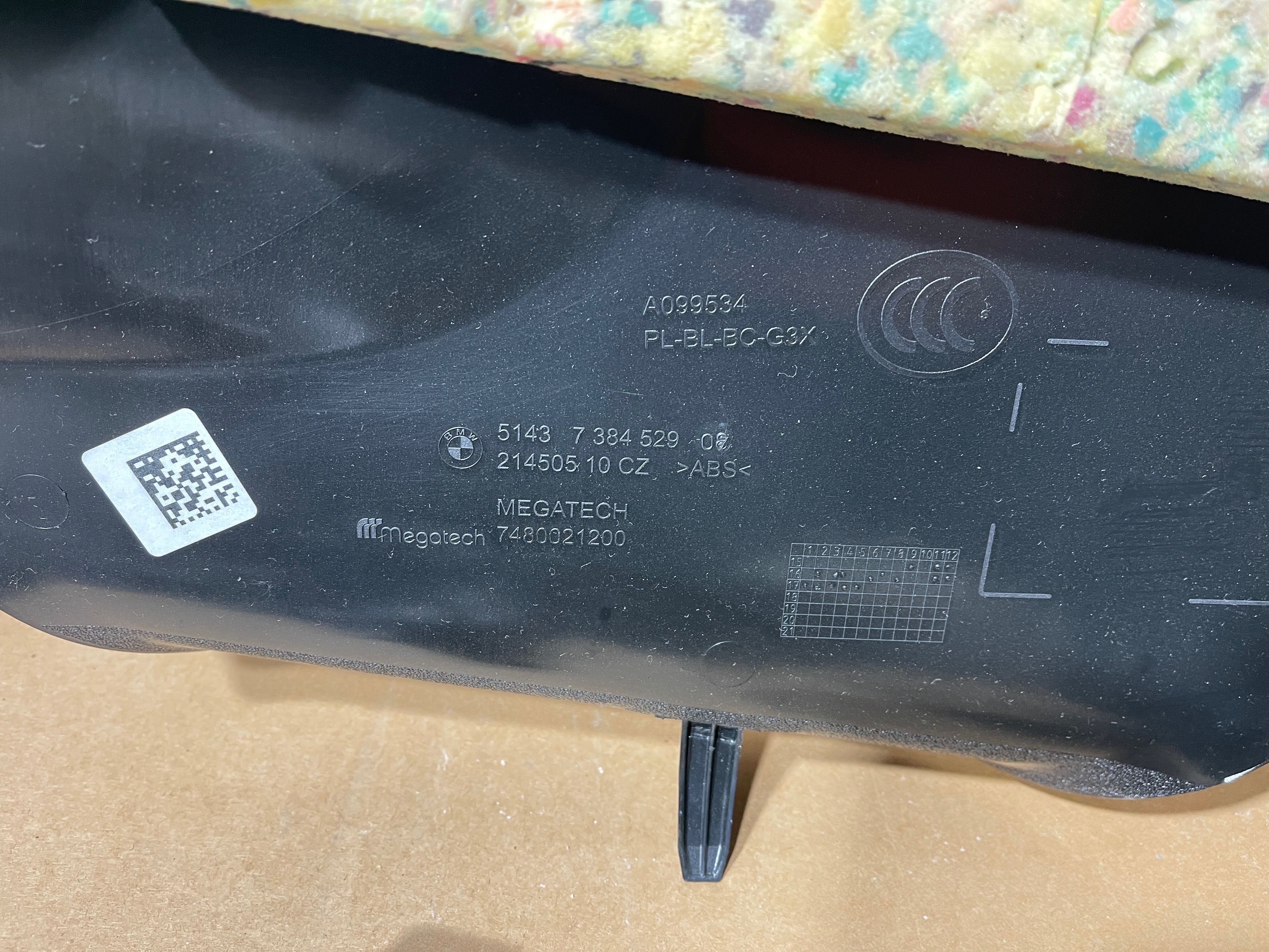 Ornament prag, stalp centru  interior BMW g30/31
