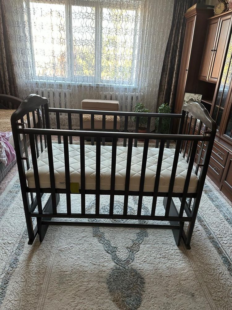 Продам детскую кровать в хорошем состоянии