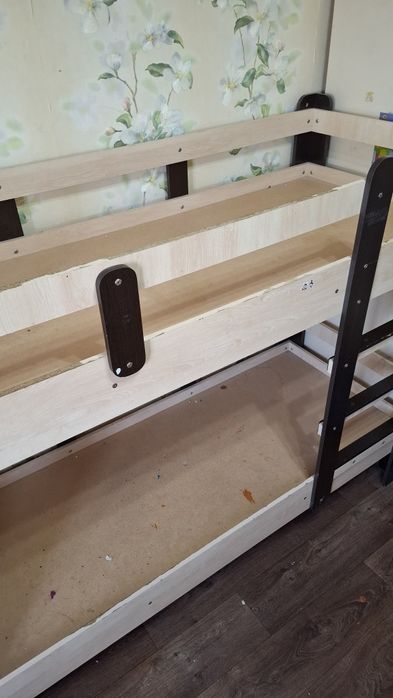 Срочно продаю детскую кровать