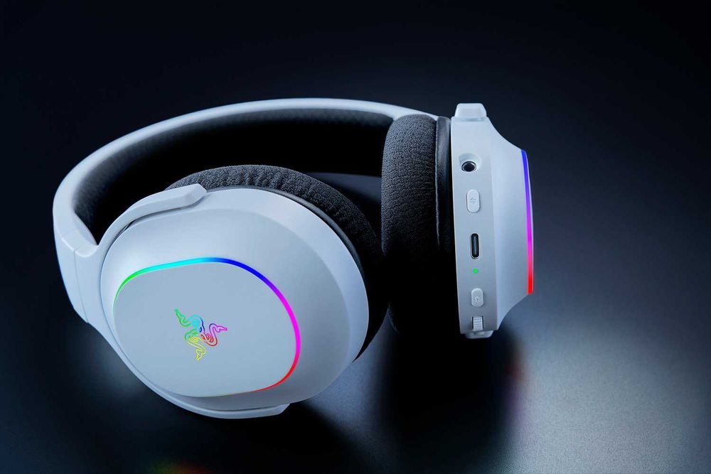 Наушники Razer Barracuda X Chroma