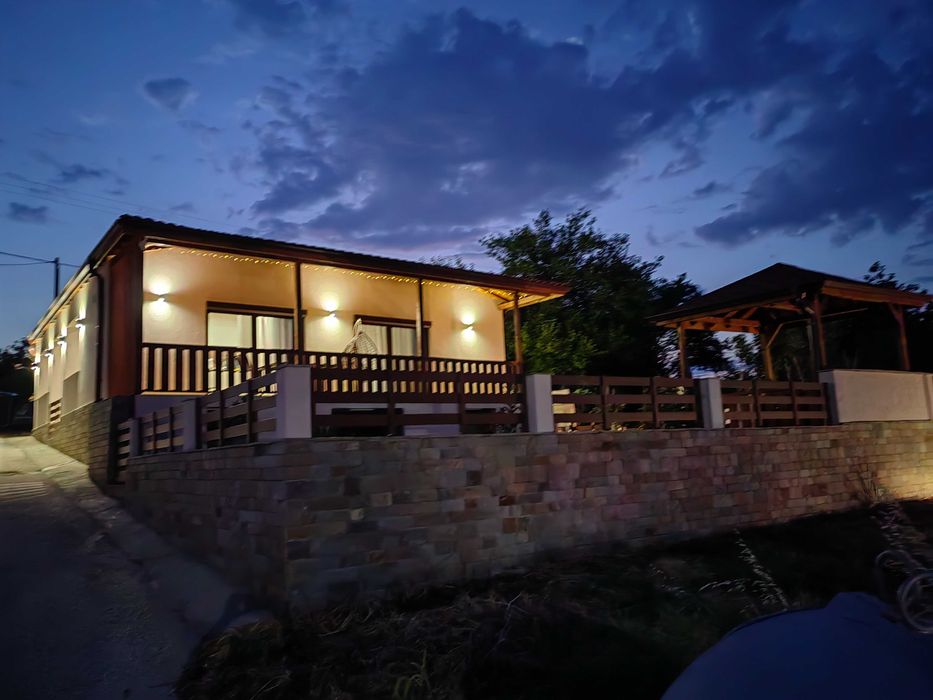 Вила в Гърция Миродато