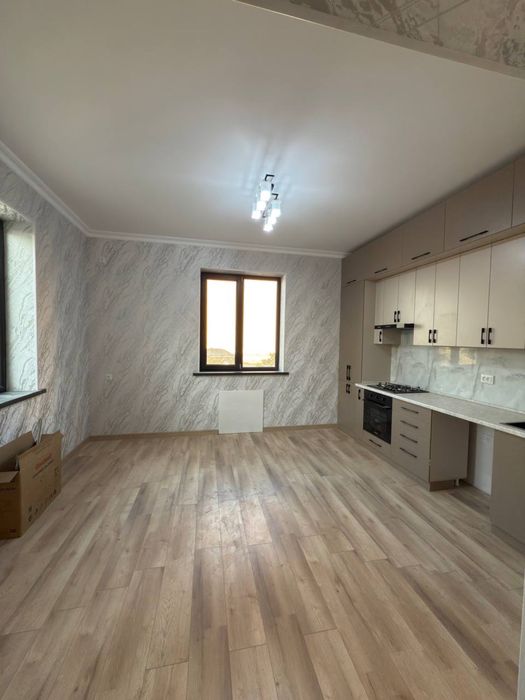 Янги хаёт тумани бинокор махаллада йеги курилга уй сотилади