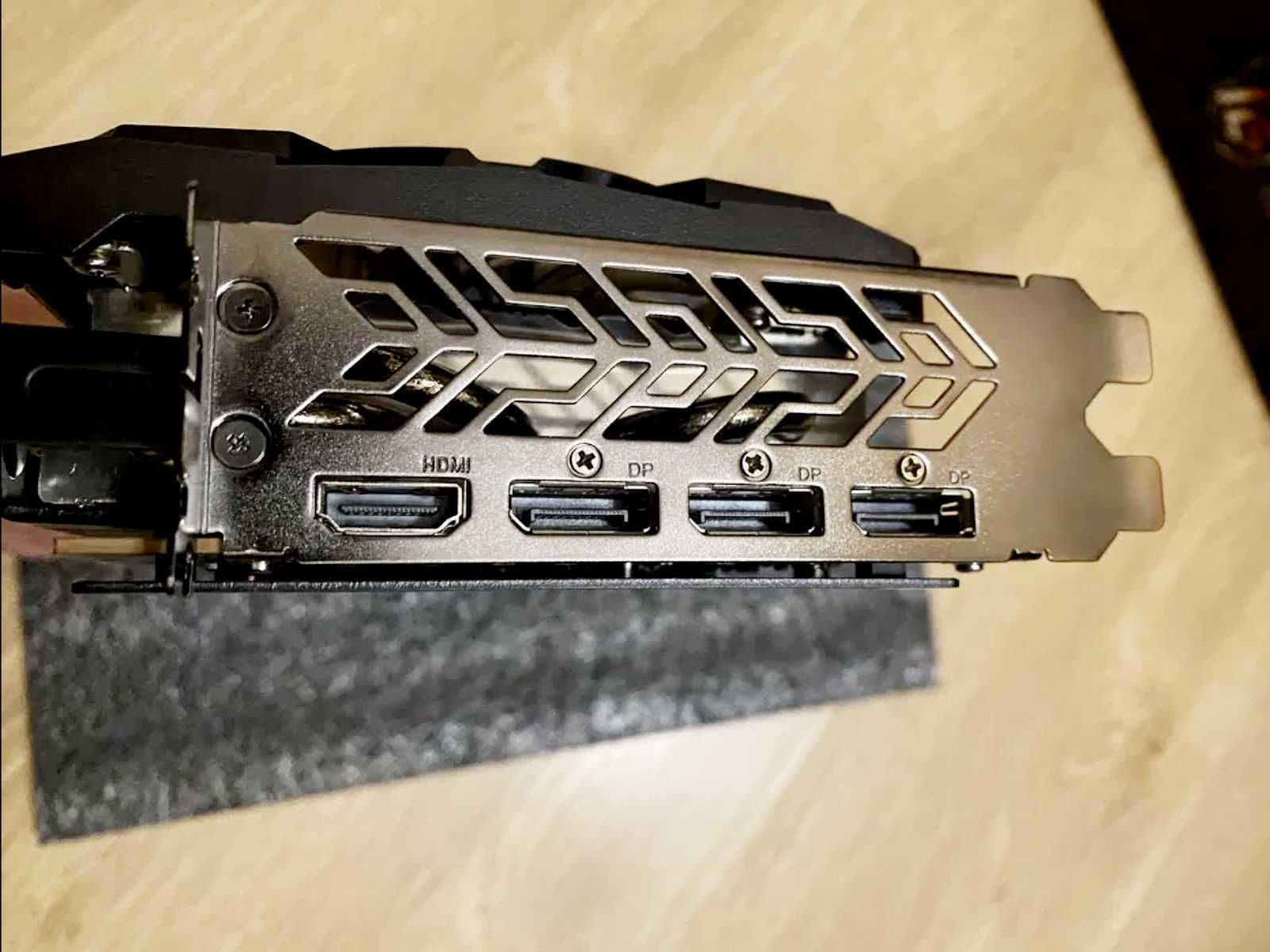 Нова Radeon RX 6800 16GB ASRock Phantom Gaming