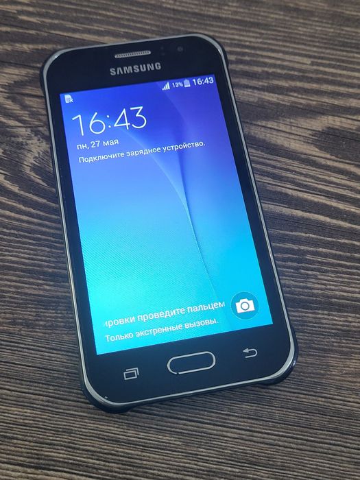 Продам  samsung J 1 ace