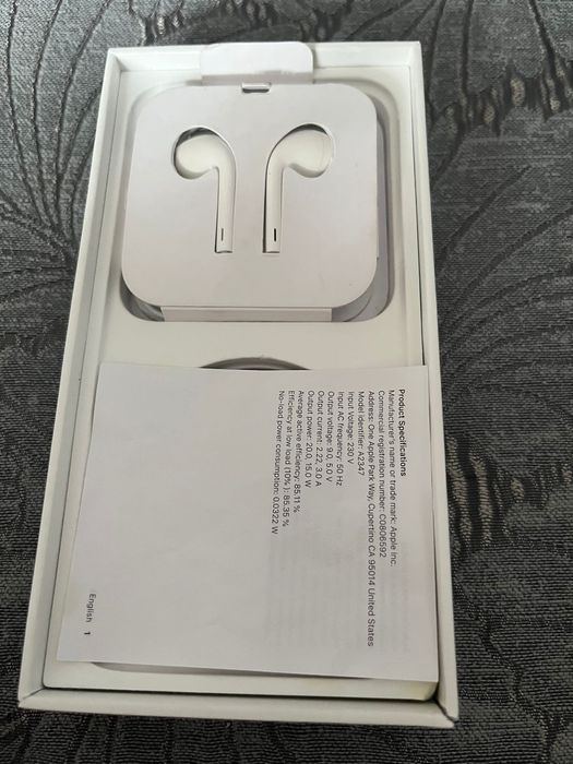 Продаётся iPhone 13