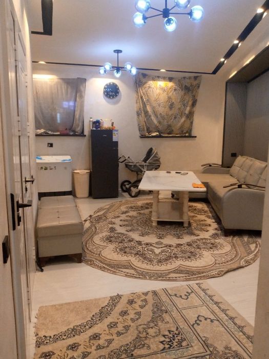 Продается полноценный квартира 2
2 комнатная квартира на 
0.5 этаже 6