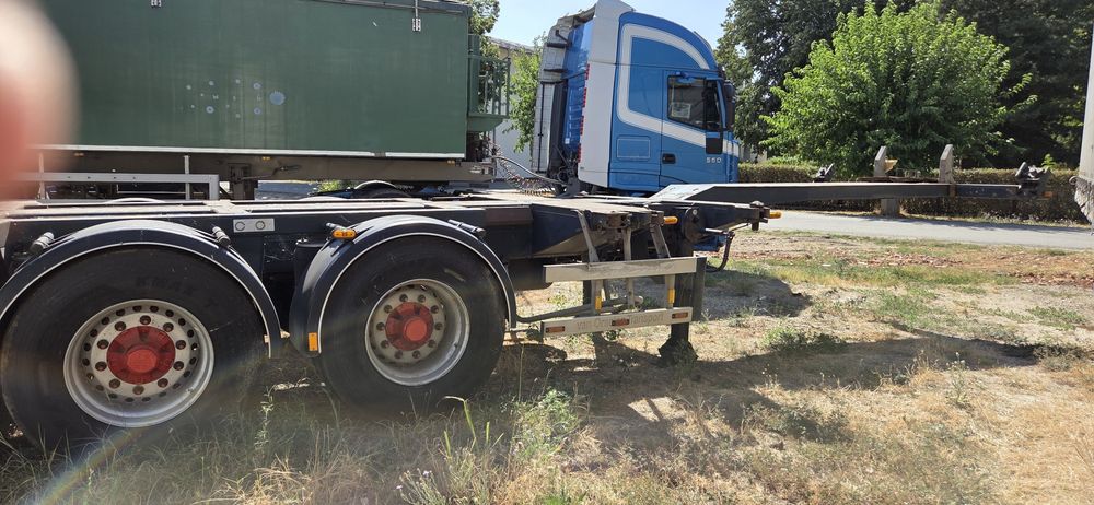 Portcontainer, șasiu container, schelet container, semiremorca