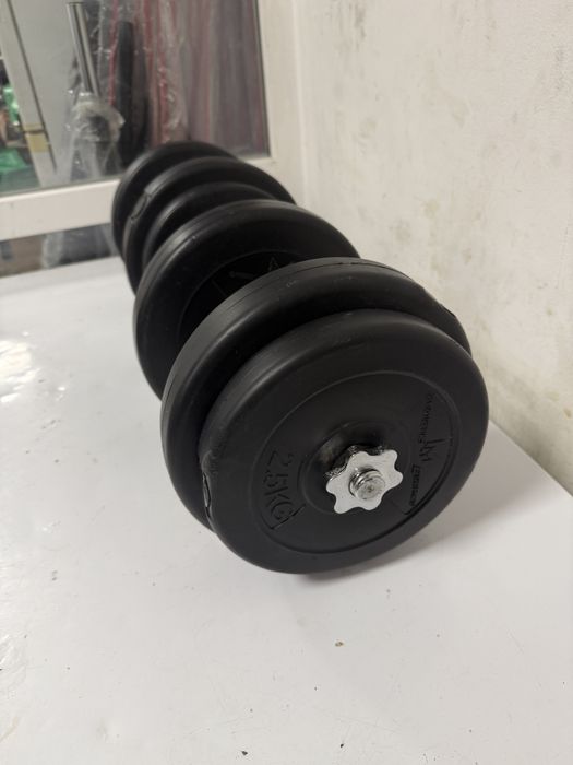 Gantere reglabile noi 17 kg+17 kg=34 kg pret 250 lei