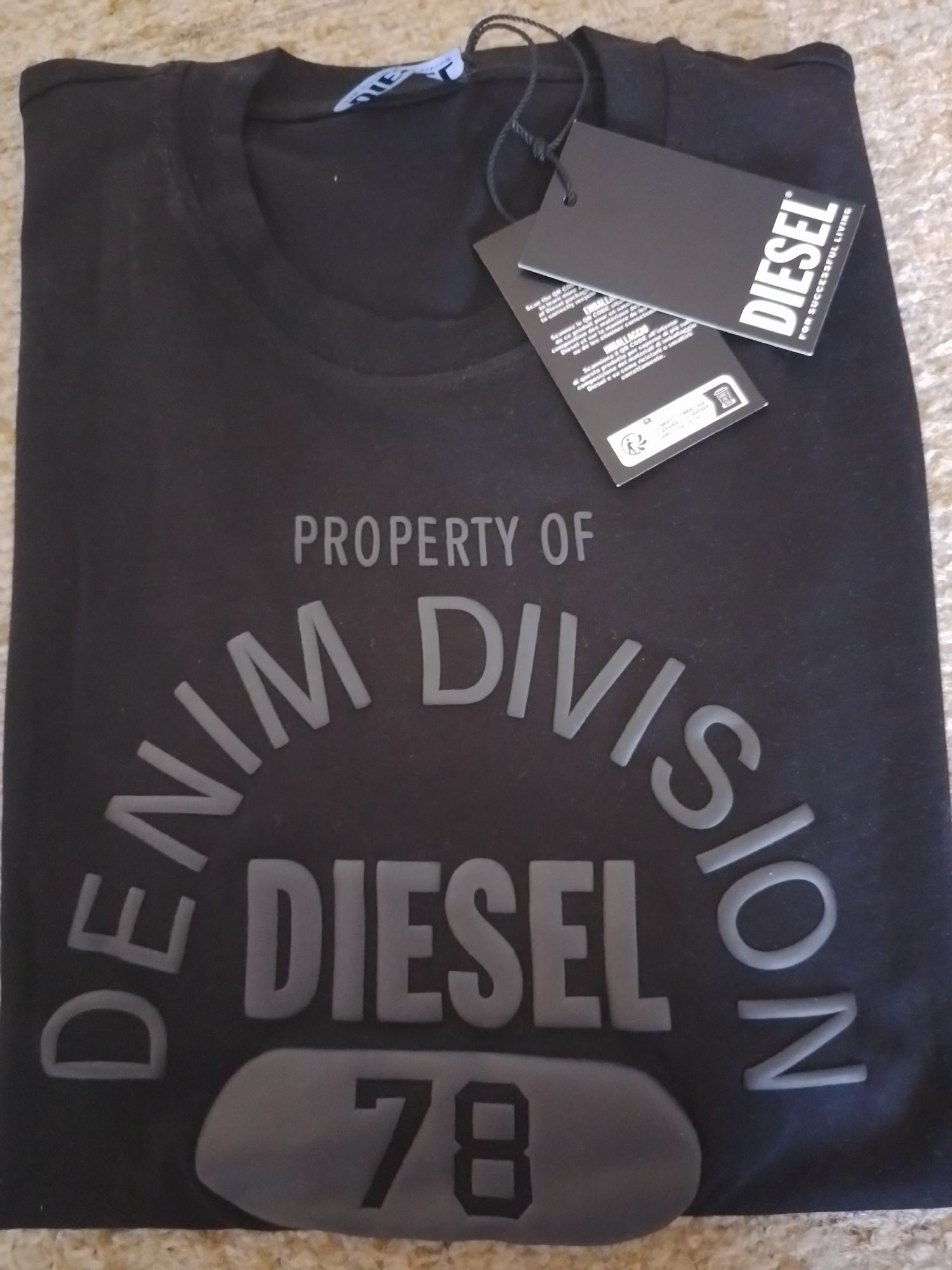 Оригинална мъжка тениска DIESEL,размер L