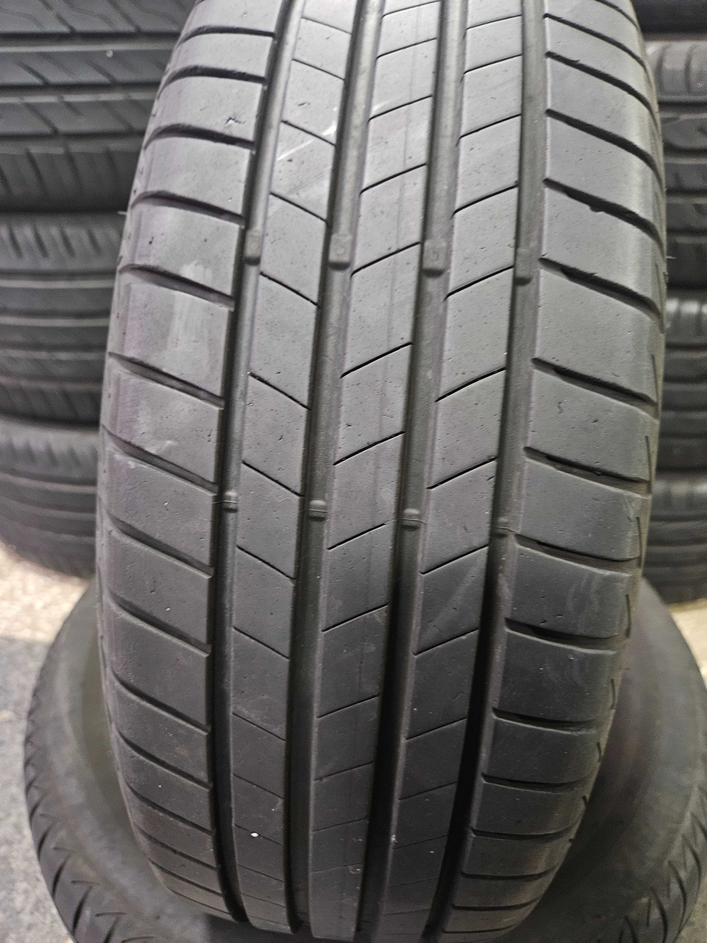 2бр 185/60/15 BRIDGESTONE 6,5мм грайфер дот:20г безплатен монтаж