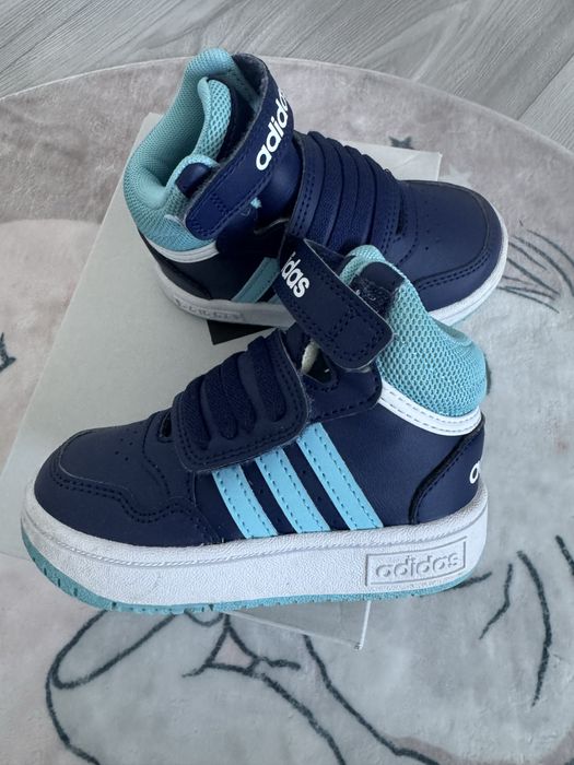 Ghetute Adidas 21