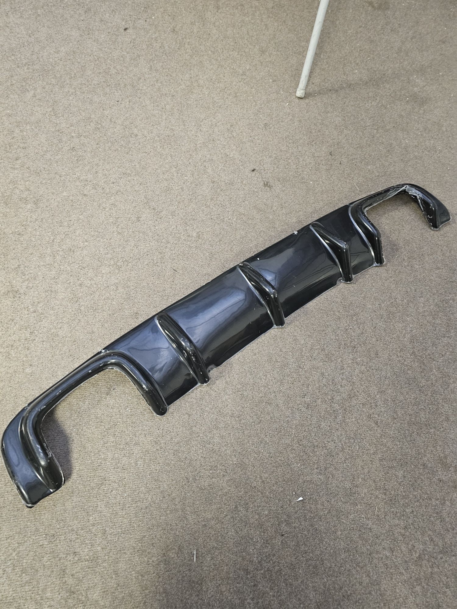 Difuzor bara spate Bmw e39 mpack cu evacuare dubla