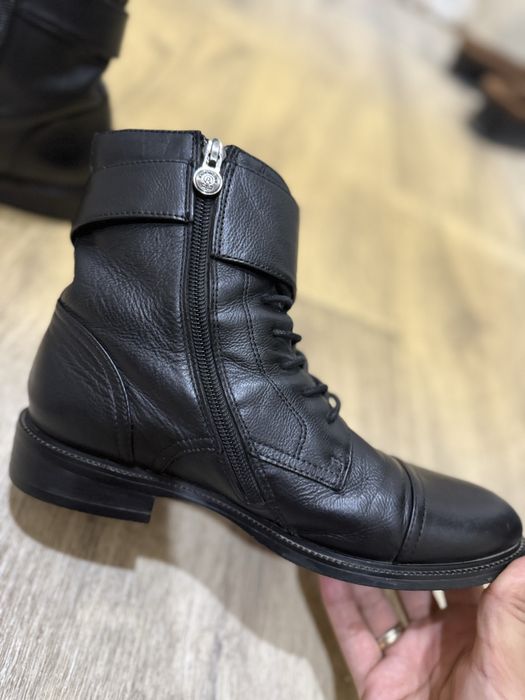 Ботинки осенние Anemone