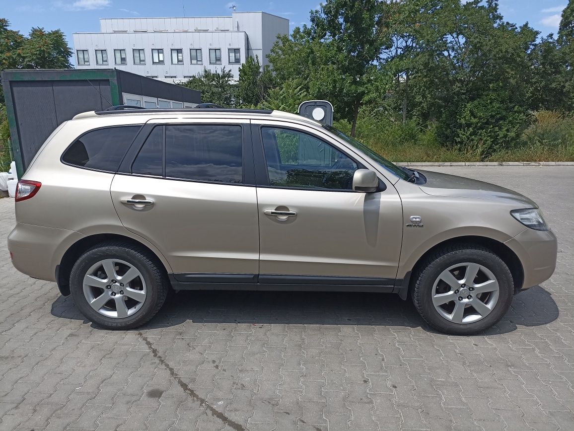 Autoturism Hyundai Santa Fe