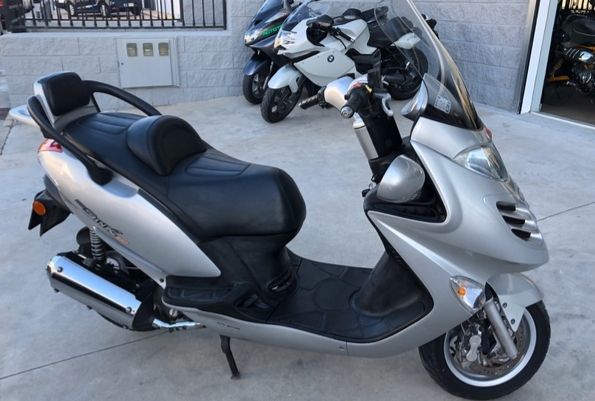 Kymco grand ding 250 на части