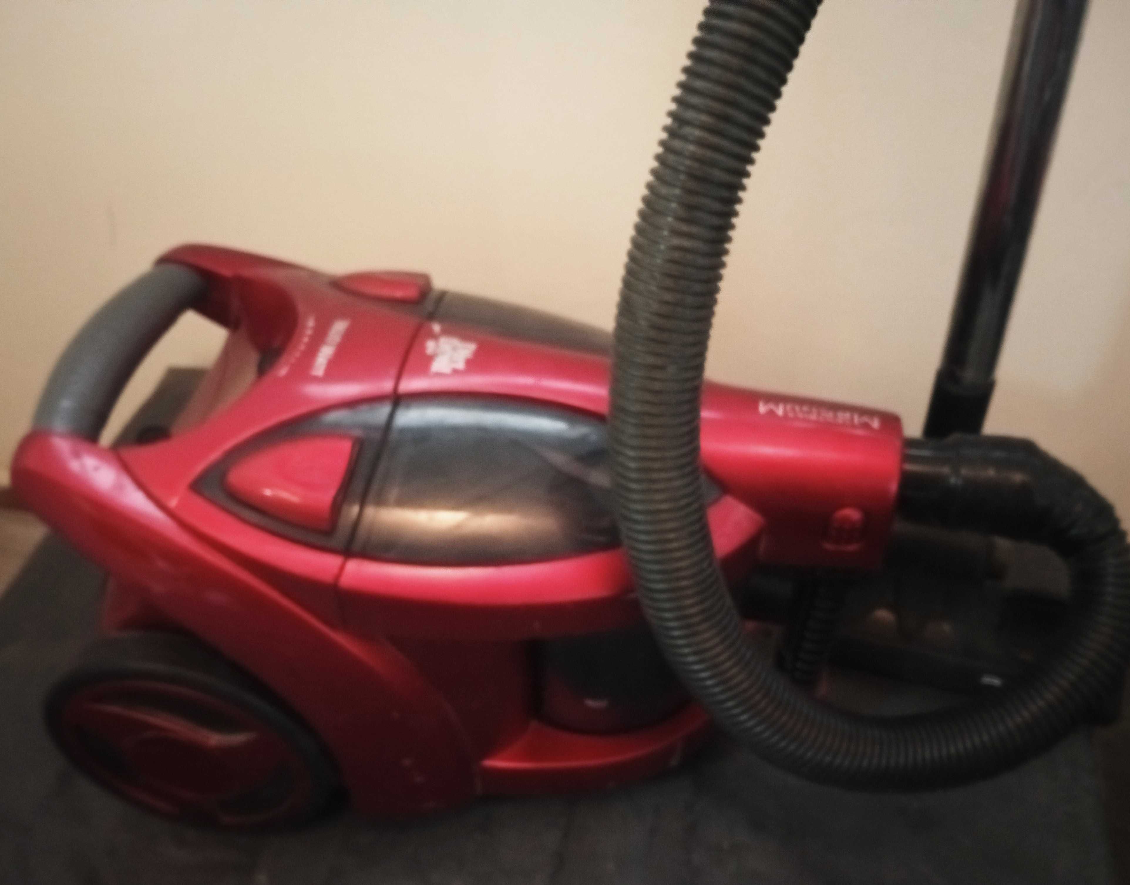 Прахосмукачка DIRT DEVIL 1800W