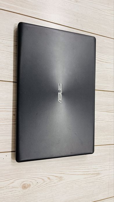 Laptop asus x550L