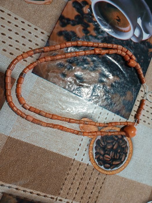 Qadimgi marjon haqiqiy