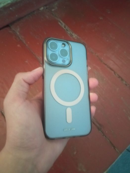 Iphone 13 pro sotiladi yoke obmen S24 ultiraga daplata qilaman