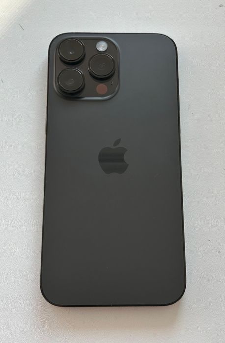 iPhone 14 Pro Max — 256 GB — Чёрный