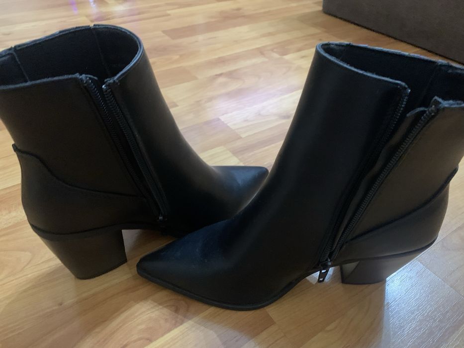 Дамски боти