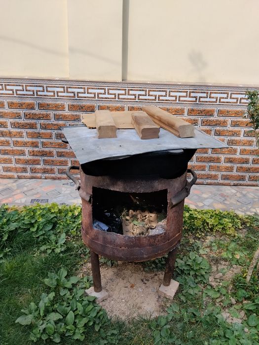 Qozon ochoq chugun sotiladi