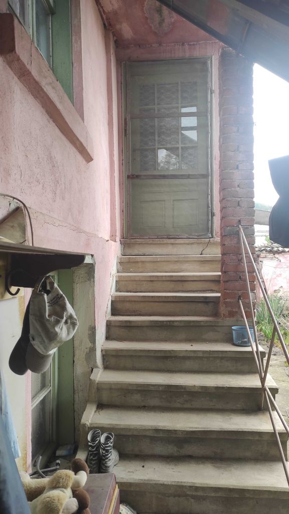 Продава се Къща в Пловдив, Въстанически - 140 кв.м за 250 €/кв.м - Снимка #2