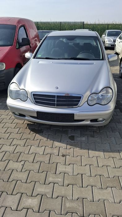 Vand far,stop, aripa Mercedes C180