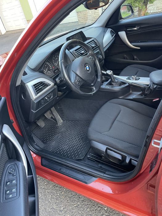 Vând BMW 116d Efficient Dynamics Edition