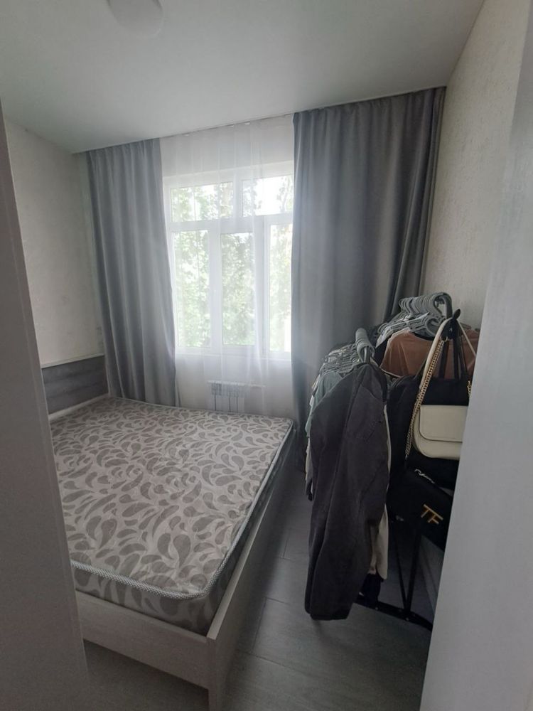 Код 337  Срочно Продам 1в2/4/5 ком квартиру куйлюк массив 5