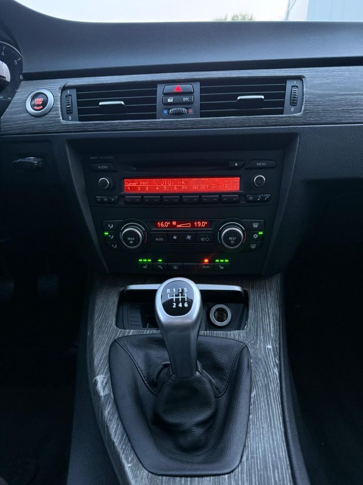 BMW seria 3 E90 2008