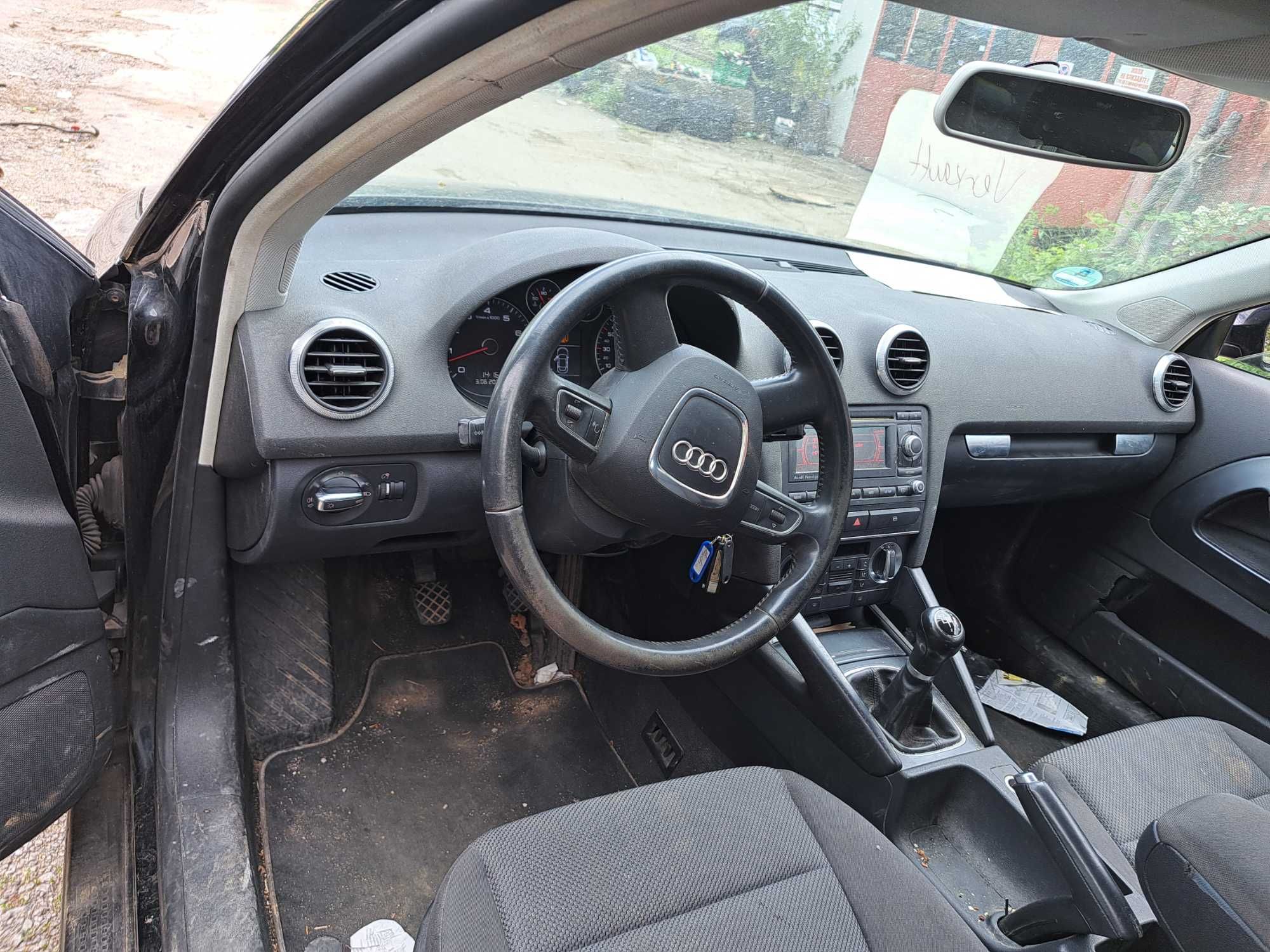 Продавам Audi a3 8p facelift 1.4tfsi, 2010, 125кс Xenon, LED на части