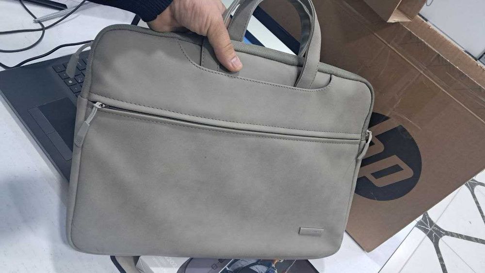 HP Noutbuk i5 10 karapka dokument bor Продается почти новый Noutbuk