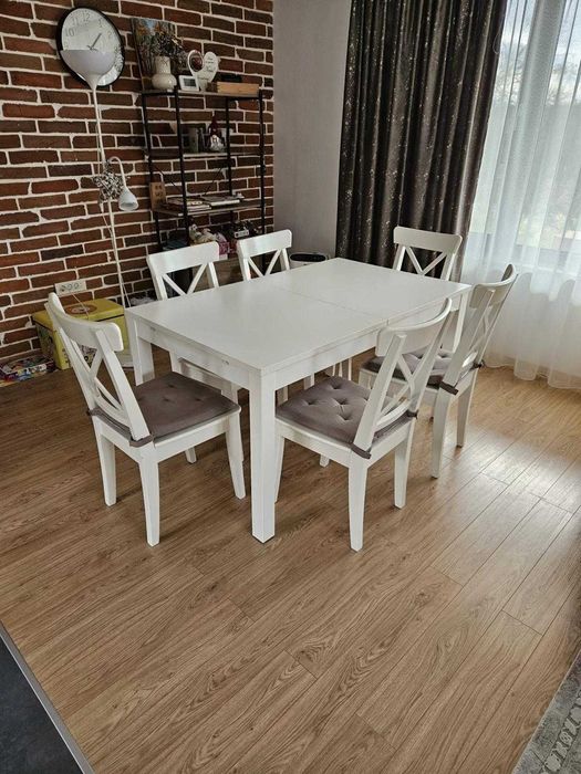 Masa extensibila cu 6 scaune