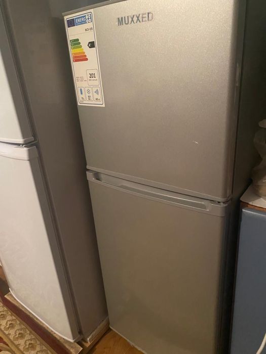 Холодильник продам