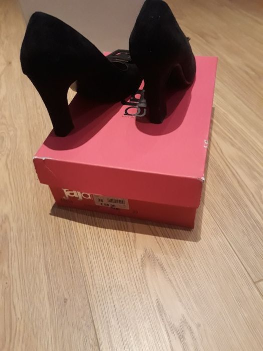 Pantofi eleganti nr 37